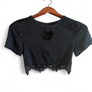 ROMWE Women’s Size Small NWT Black Heart Cut Out Lace Crop Top Punk Goth Rock